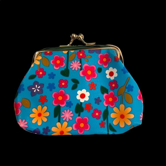 CUTE FLORAL PRINT INTERCHANGEABLE SNAP BUTTON COIN/CHANGE PURSE - Picture 7 of 7